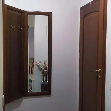 Apartment центр крещатик *