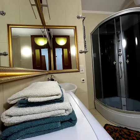 Apartment центр крещатик