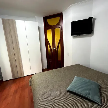 Apartment центр крещатик *