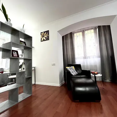 Apartment центр крещатик